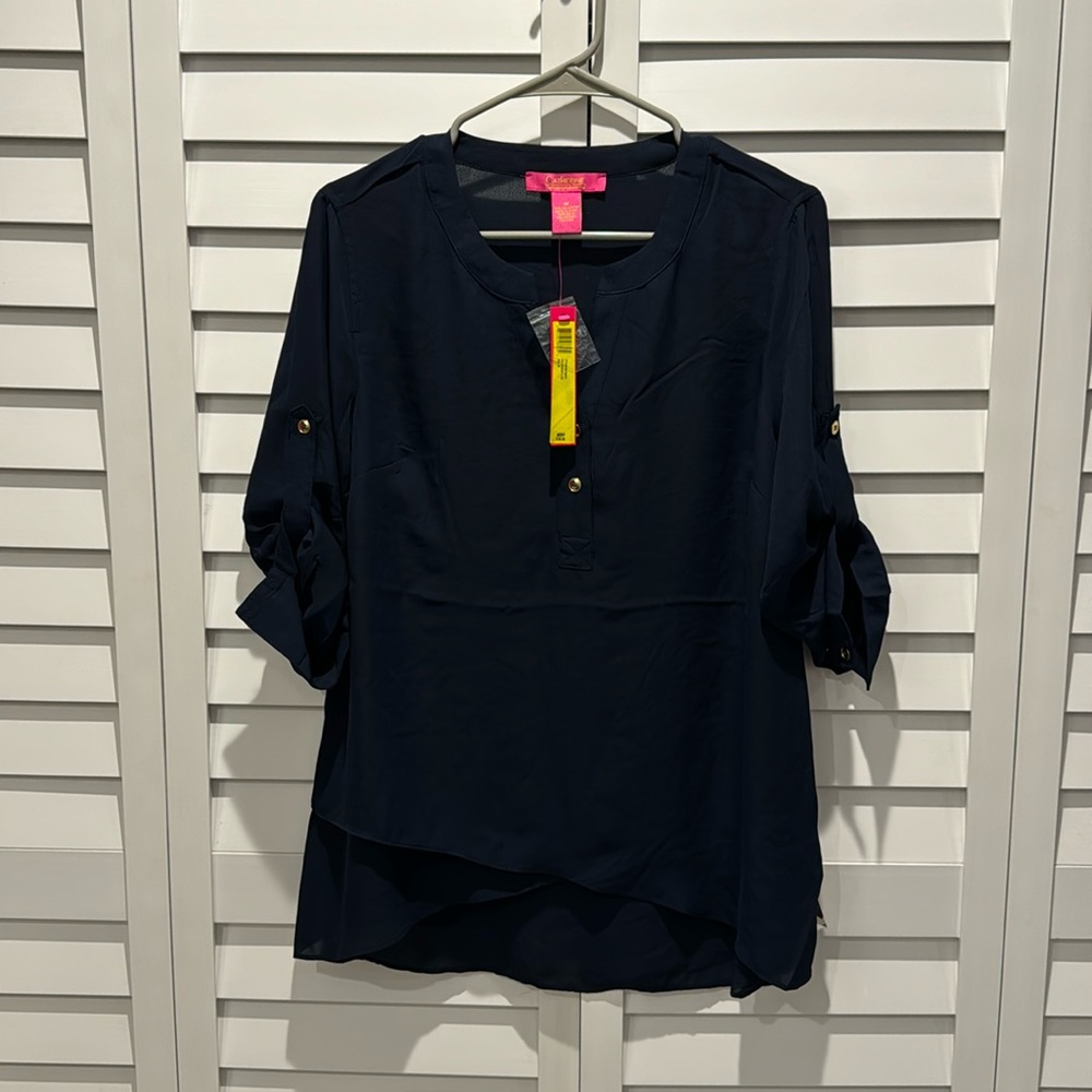 Catherine Malandrino NWT  blouse with gold buttons and sleeves Straps.